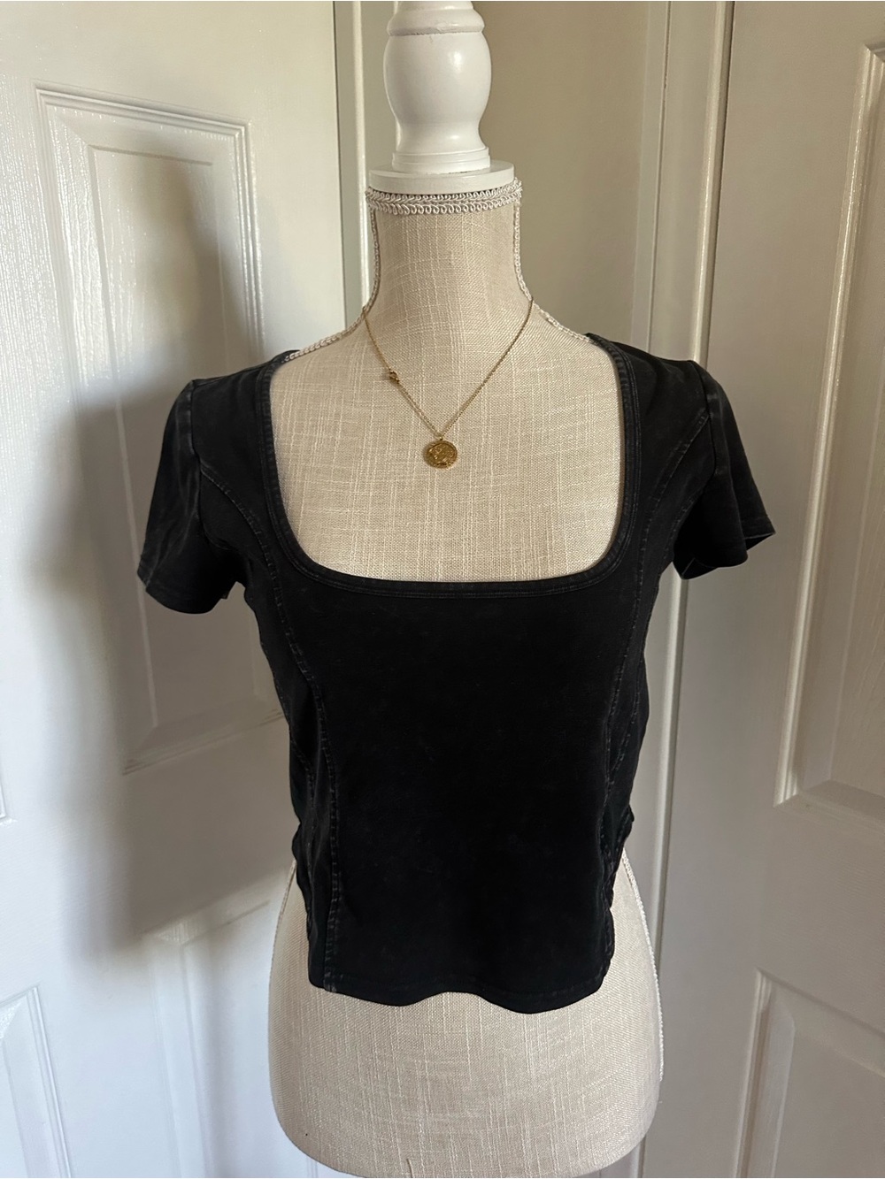 Forever 21 Black Square Neck Crop Top